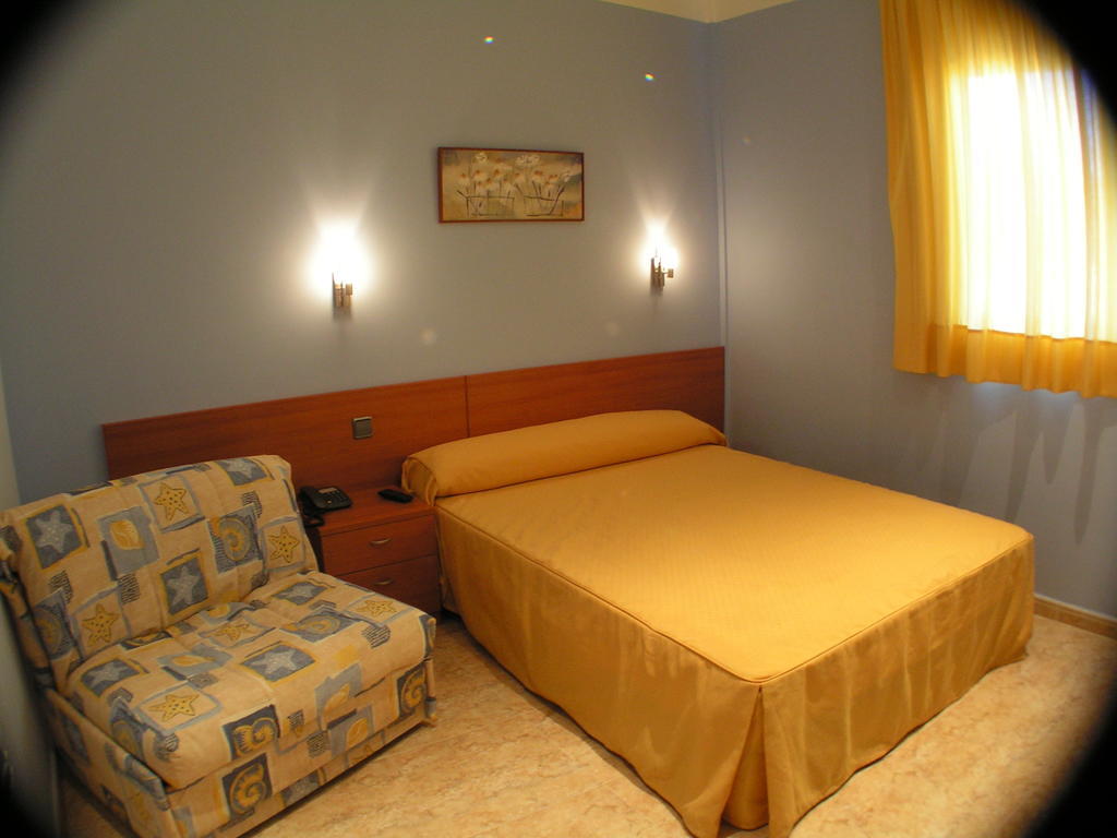 Hotel Zaytun Mequinenza Room photo